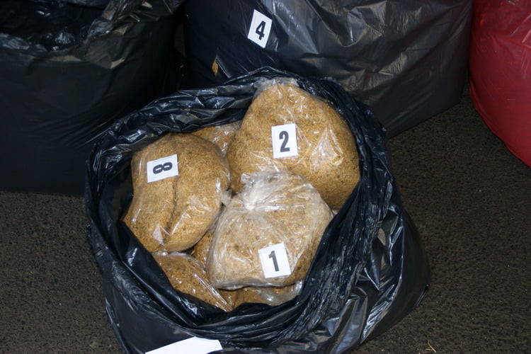 Dvojac zatečen sa 140 kilograma duhana Dvojac zatečen sa 140 kilograma duhana