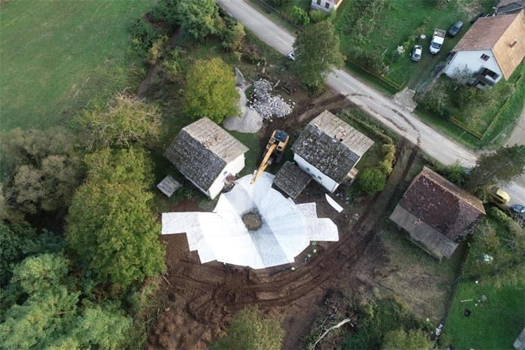 U tijeku sanacija urušnih vrtača u Mečenčanima U tijeku sanacija urušnih vrtača u Mečenčanima