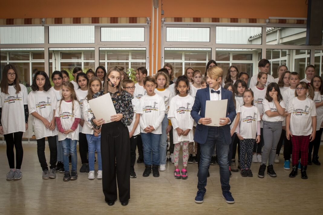GALERIJA: Obilježeno sto godina školstva u Capragu GALERIJA: Obilježeno sto godina školstva u Capragu