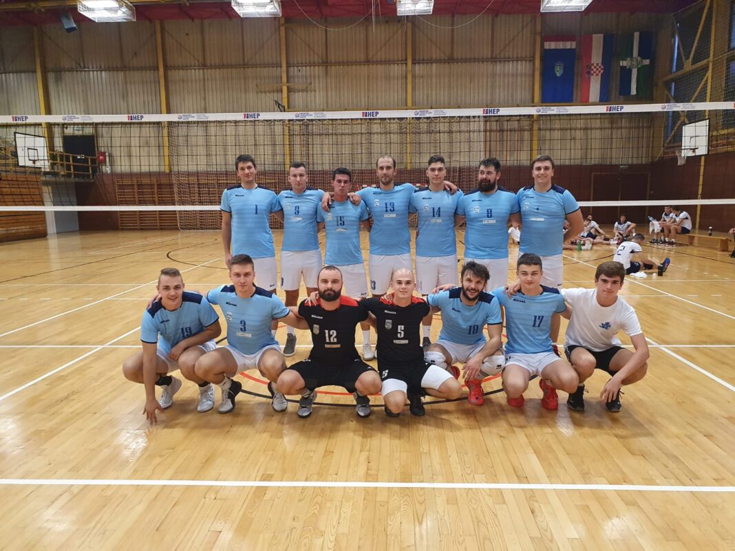 Odbojkaši Siska pobjedom otvorili sezonu Odbojkaši Siska pobjedom otvorili sezonu