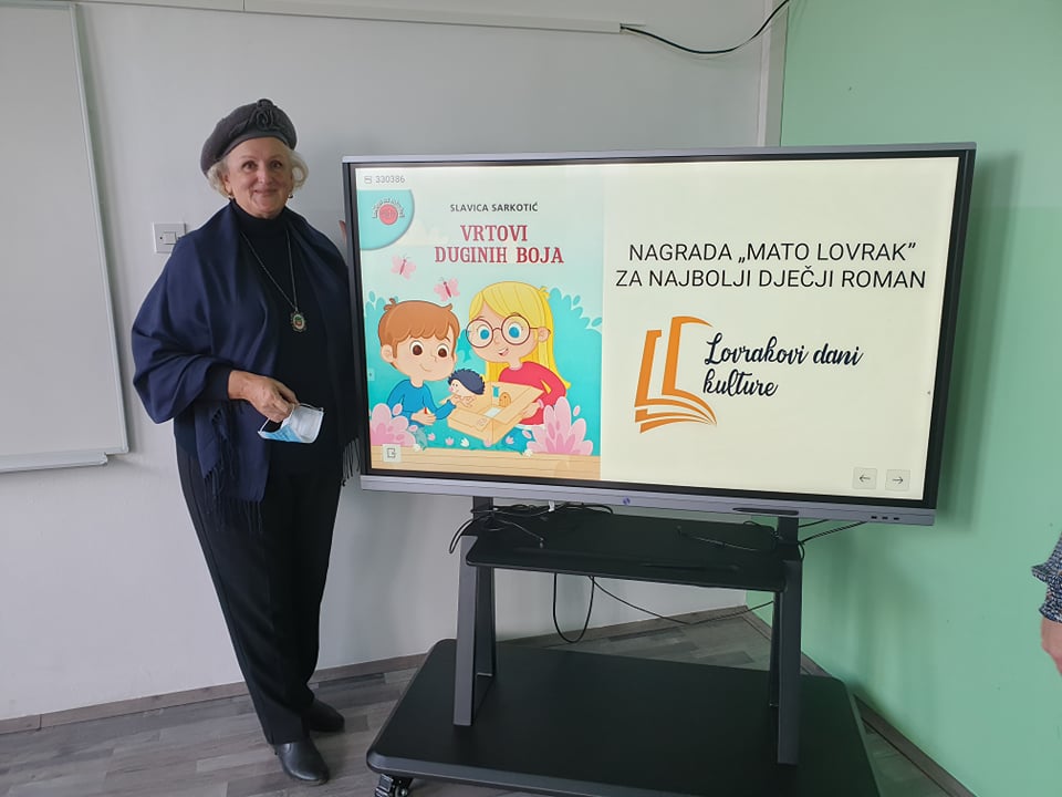 Slavica Sarkotić je dobitnica godišnje Nagrade Mato Lovrak za najbolji dječji roman Slavica Sarkotić je dobitnica godišnje Nagrade Mato Lovrak za najbolji dječji roman