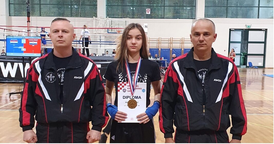 Nadja Uzelac je prvakinja Hrvatske u kickboxingu Nadja Uzelac je prvakinja Hrvatske u kickboxingu