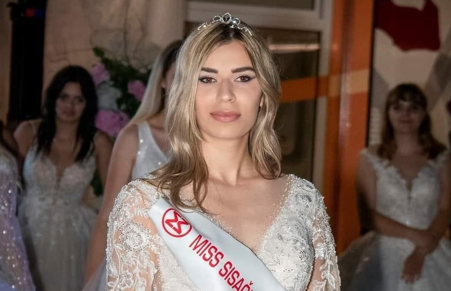 Siščanka Ines Grgić je Miss Sisačko-moslavačke županije Siščanka Ines Grgić je Miss Sisačko-moslavačke županije