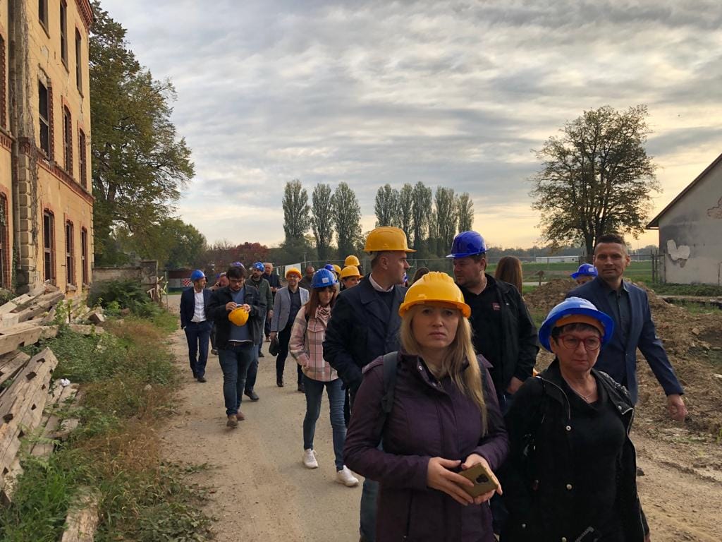 Održana terenska sjednica Županijske skupštine – oporba ju bojkotirala Održana terenska sjednica Županijske skupštine – oporba ju bojkotirala