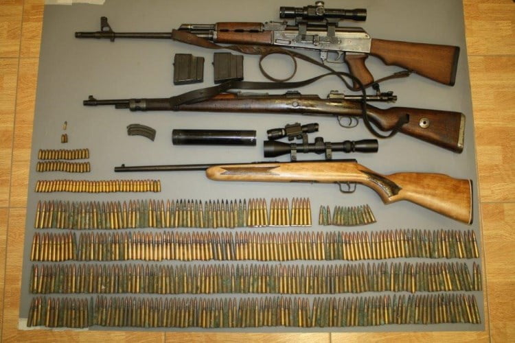 Osumnjičen za protuzakonit lov i ribolov pa mu pretragom pronađeno oružje i streljivo Osumnjičen za protuzakonit lov i ribolov pa mu pretragom pronađeno oružje i streljivo