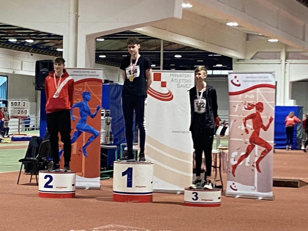 Prva medalja za JAK u slavljeničkoj sezoni! Prva medalja za JAK u slavljeničkoj sezoni!