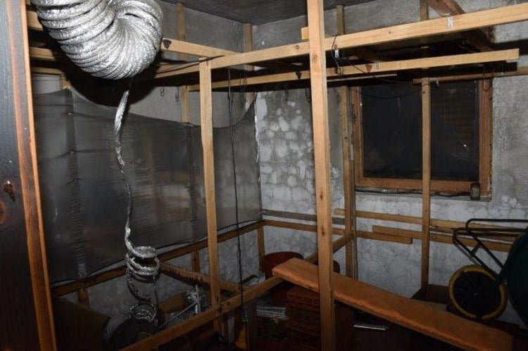 Požar u Strašniku otkrio laboratorij za uzgoj marihuane Požar u Strašniku otkrio laboratorij za uzgoj marihuane