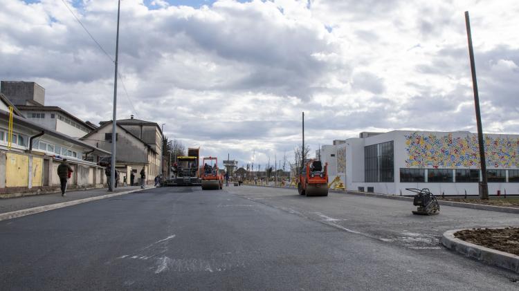 Završni radovi i asfaltiranje Zvonimirove ulice Završni radovi i asfaltiranje Zvonimirove ulice