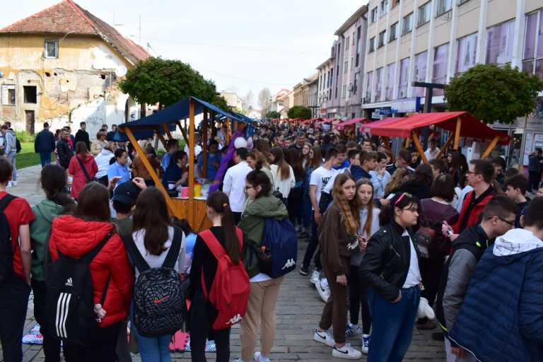 GALERIJA: Održan 1. festival srednjih škola SMŽ