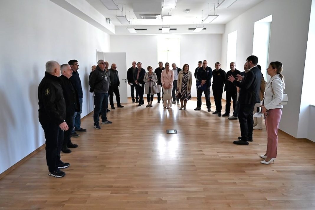 Župan Celjak potpisao ugovore o financijskoj potpori udruga iz Domovinskog rata Župan Celjak potpisao ugovore o financijskoj potpori udruga iz Domovinskog rata