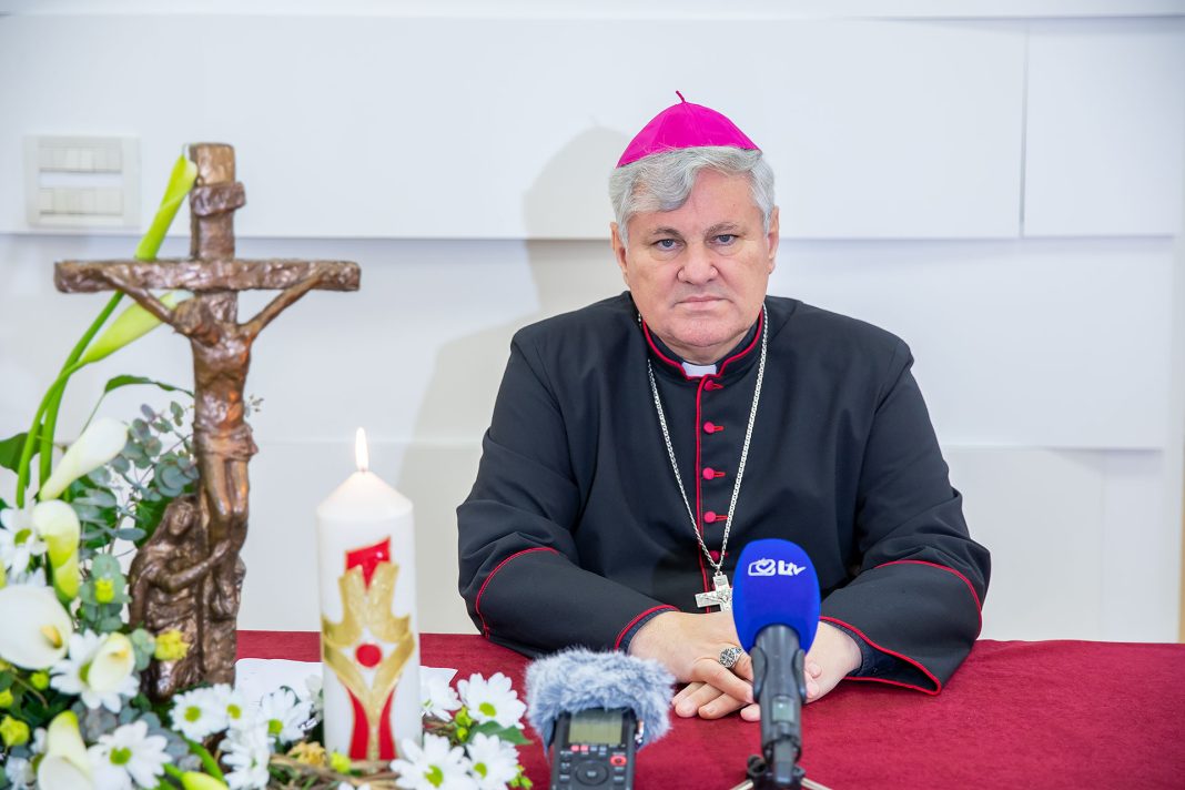 Uskrsna čestitka sisačkog biskupa Vlade Košića Uskrsna čestitka sisačkog biskupa Vlade Košića