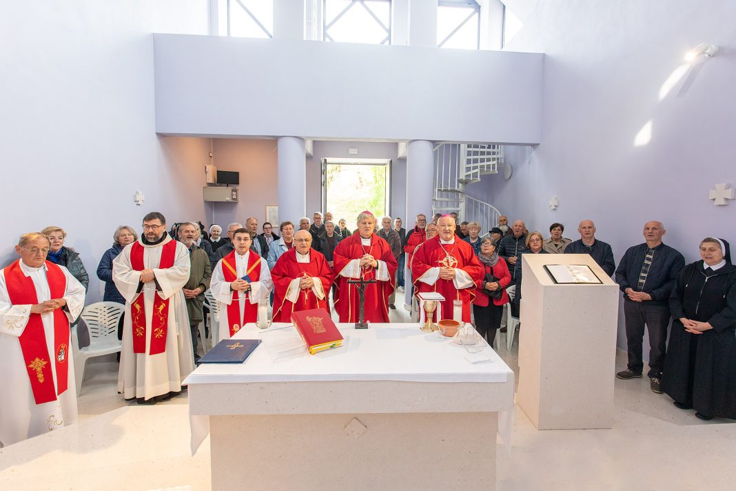 Blagdan Našašća sv. Križa proslavljen u Zrinu Blagdan Našašća sv. Križa proslavljen u Zrinu