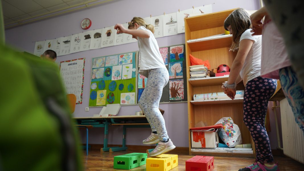 UNICEF i Kaufland podržali inkluzivno obrazovanje u deset osnovnih škola u Sisačko-moslavačkoj županiji UNICEF i Kaufland podržali inkluzivno obrazovanje u deset osnovnih škola u Sisačko-moslavačkoj županiji