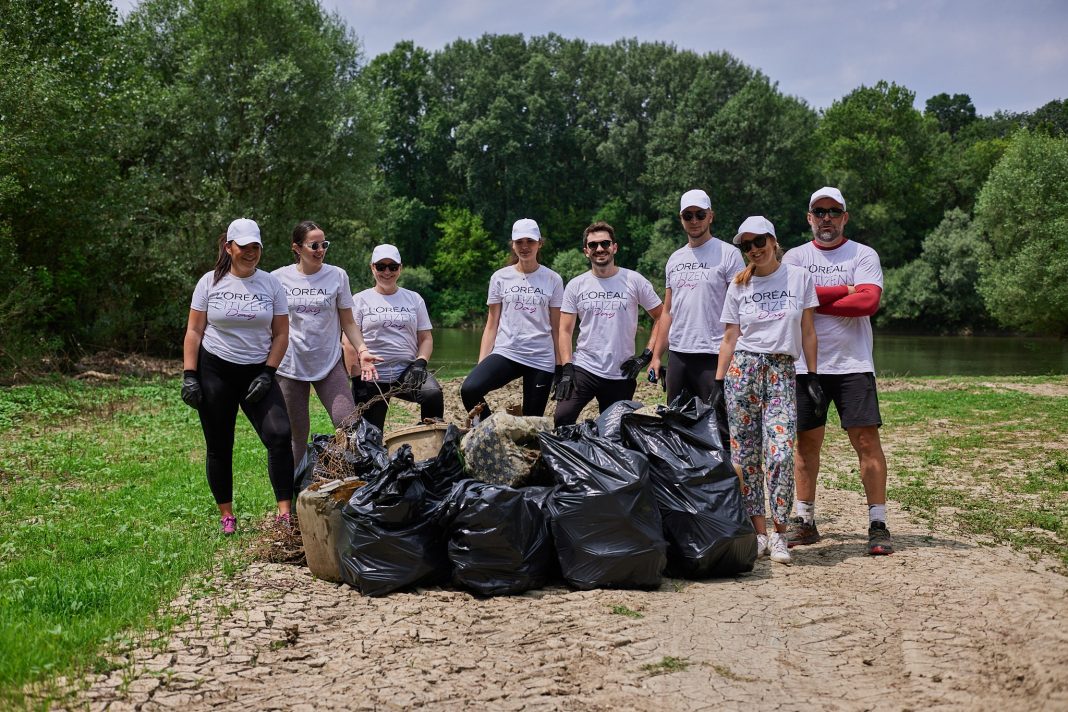 Volonteri pomogli u uređenju Parka prirode Lonjsko polje Volonteri pomogli u uređenju Parka prirode Lonjsko polje