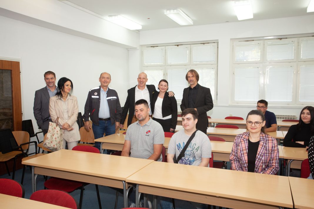 Studenti Metalurškog fakulteta dio predavanja pohađat će u prostorijama ABS-a Sisak Studenti Metalurškog fakulteta dio predavanja pohađat će u prostorijama ABS-a Sisak