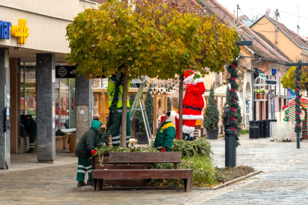 Advent u Sisku s bogatim programom na novom Adventskom trgu na Korzu Advent u Sisku s bogatim programom na novom Adventskom trgu na Korzu