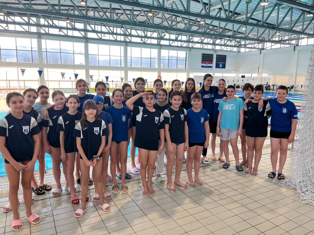 Sisačke plivačice i plivači donijeli u Sisak 22 medalje Sisačke plivačice i plivači donijeli u Sisak 22 medalje