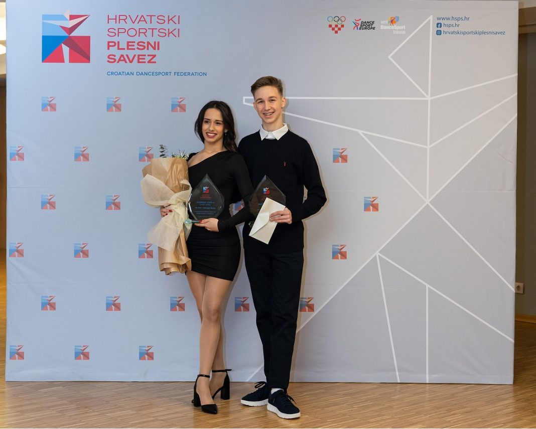 Na svečanosti Hrvatskog sportskog plesnog saveza tri važne nagrade pripale plesačima ŠPK-a Top Step Na svečanosti Hrvatskog sportskog plesnog saveza tri važne nagrade pripale plesačima ŠPK-a Top Step