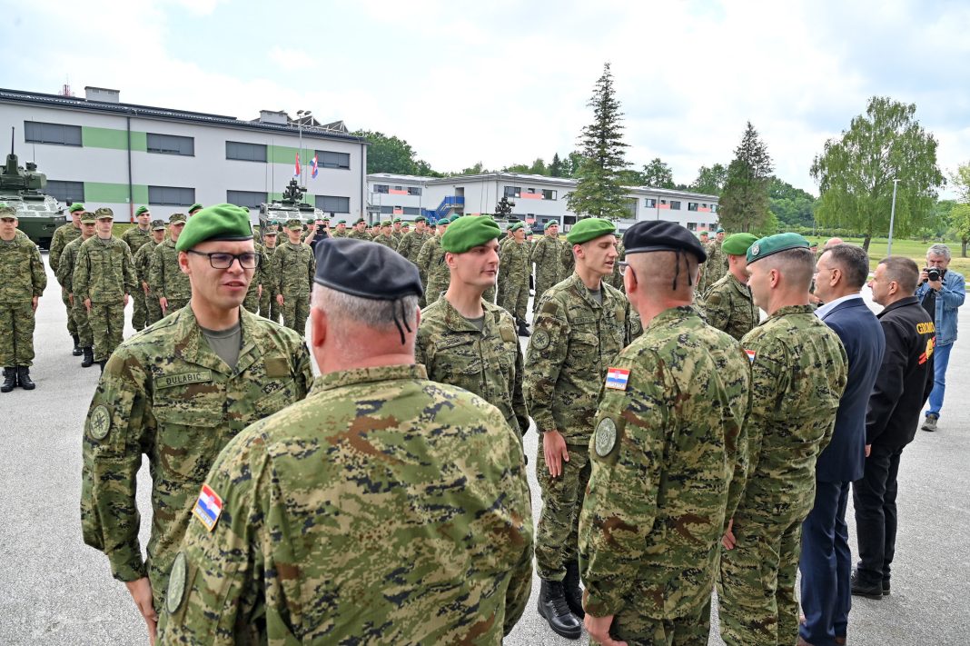 Obilježena 33. obljetnica 2. gardijske brigade i bojne Gromovi