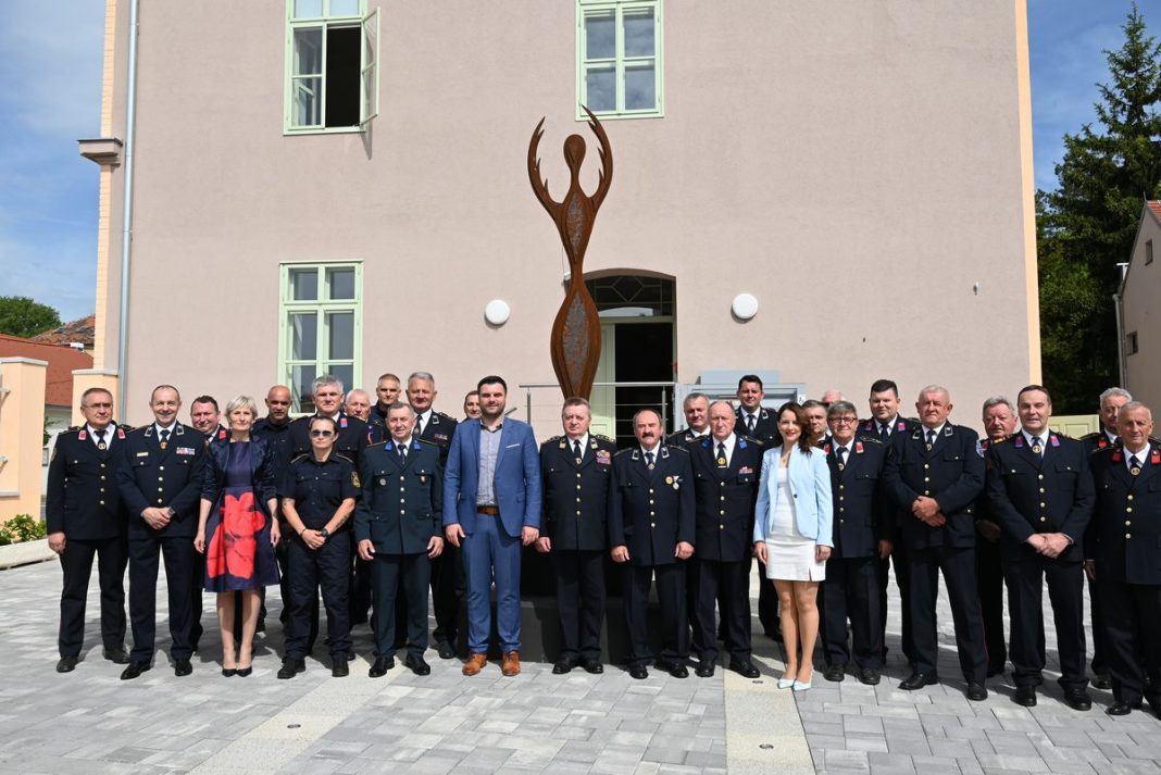 Županijski prijem za vatrogasce povodom blagdana svetog Florijana Županijski prijem za vatrogasce povodom blagdana svetog Florijana