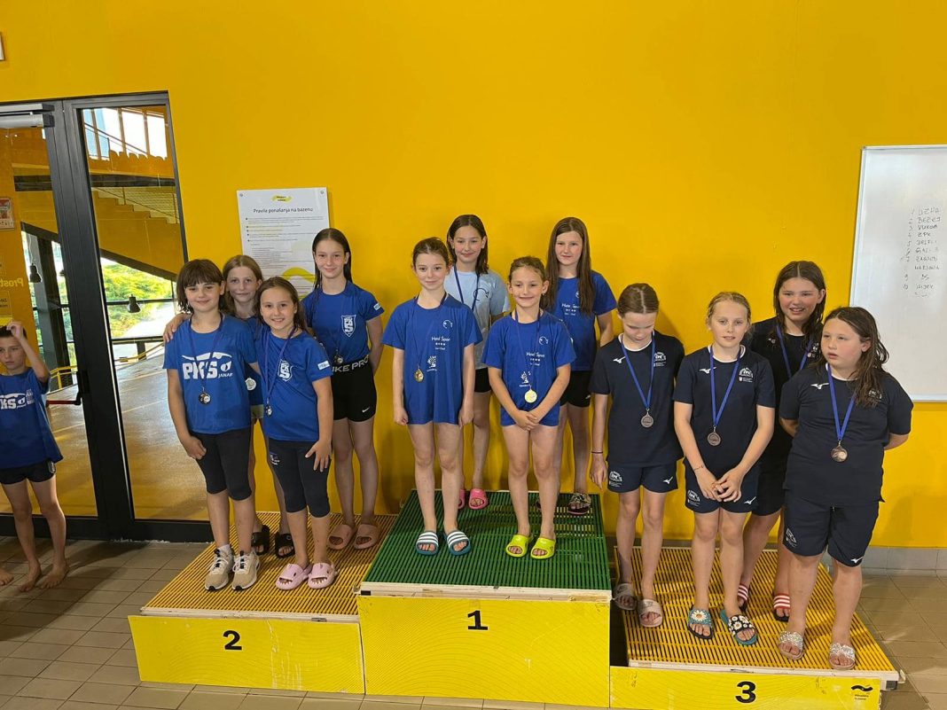 Žetva medalja za Plivački klub Sisak Janaf u Vukovaru Žetva medalja za Plivački klub Sisak Janaf u Vukovaru
