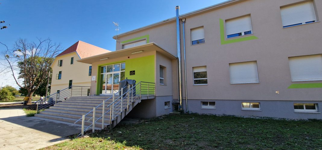 Objavljen natječaj za smještaj u Učeničkom domu Sisak – uskoro je otvorenje Objavljen natječaj za smještaj u Učeničkom domu Sisak – uskoro je otvorenje