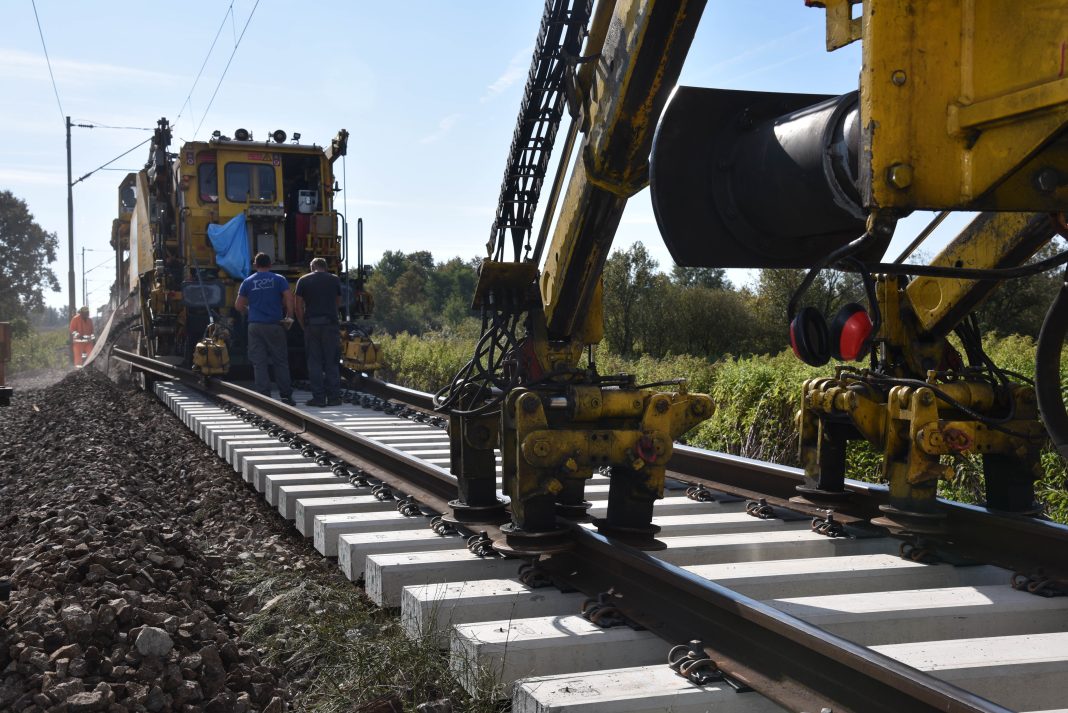 Obnavlja se pružna dionica Kutina – Deanovec Obnavlja se pružna dionica Kutina – Deanovec