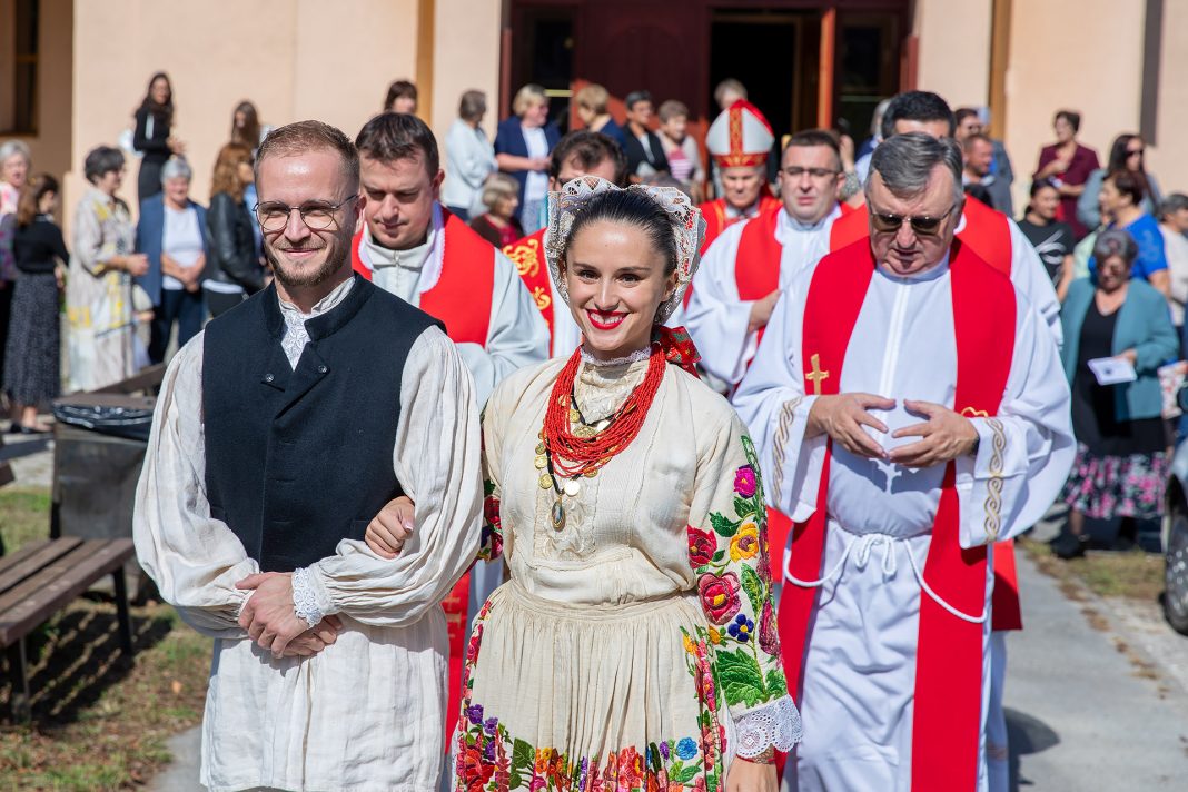 Proslavljeno 20 godina župe Budaševo Proslavljeno 20 godina župe Budaševo