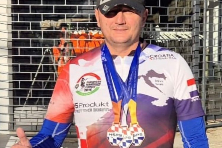 Policajac Stevo Turek osvojio tri medalje na Državnom prvenstvu u streljaštvu Policajac Stevo Turek osvojio tri medalje na Državnom prvenstvu u streljaštvu