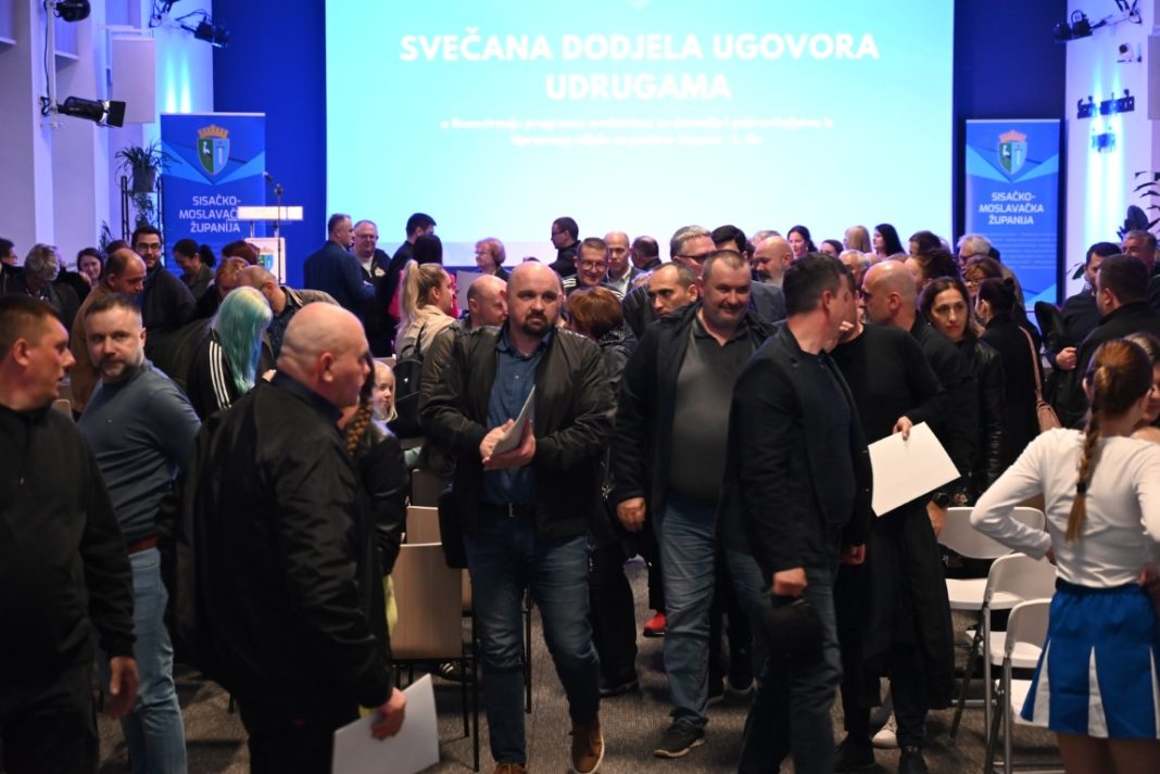 Uručene potpore udrugama s područja SMŽ Uručene potpore udrugama s područja SMŽ