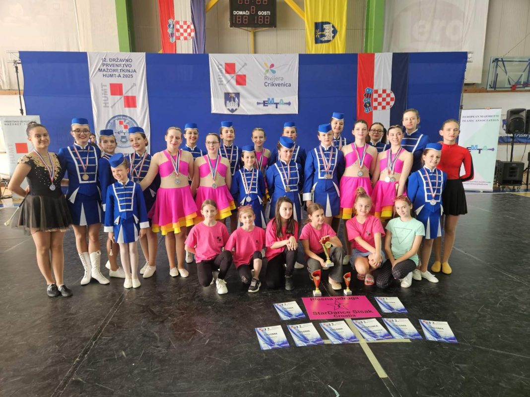 Deset zlata i tri bronce za Plesnu udrugu StarDance Sisak Deset zlata i tri bronce za Plesnu udrugu StarDance Sisak