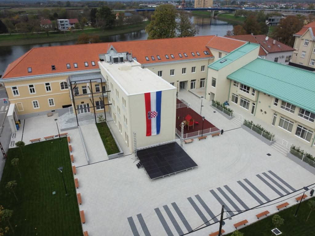 Od bivšeg zatvora napravili čudo! Od bivšeg zatvora napravili čudo!