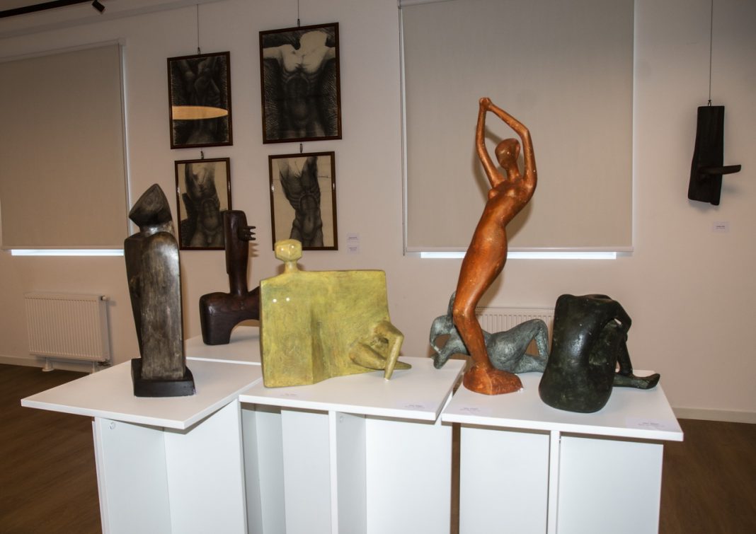 GALERIJA: Promocija likovne monografije “Marijan Glavnik – skulpture, reljefi i slike” GALERIJA: Promocija likovne monografije “Marijan Glavnik – skulpture, reljefi i slike”