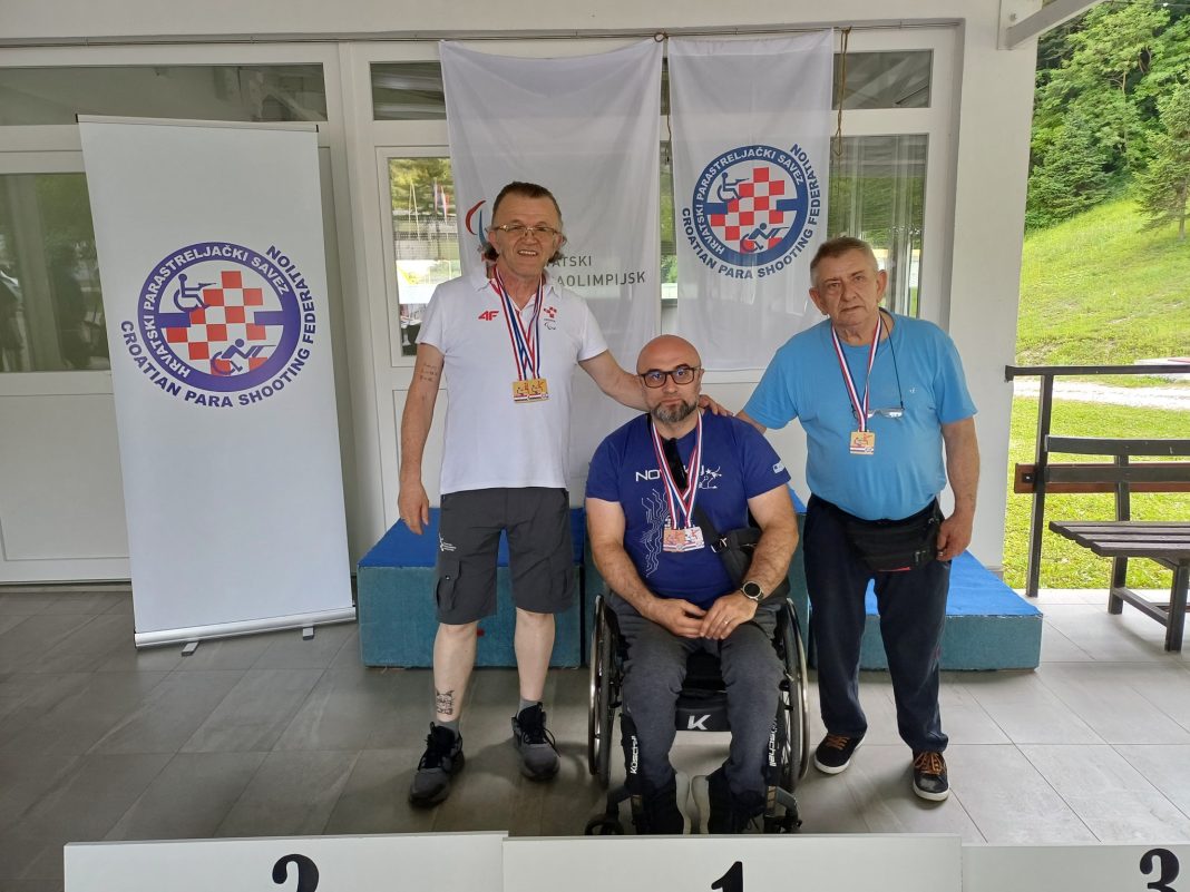 Hrpa medalja za sisačke streljače Hrpa medalja za sisačke streljače