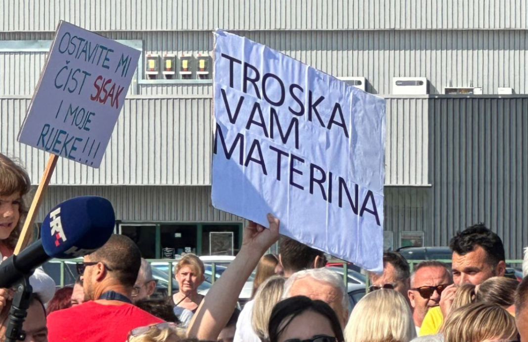 MOST o dovozu troske u Sisak MOST o dovozu troske u Sisak