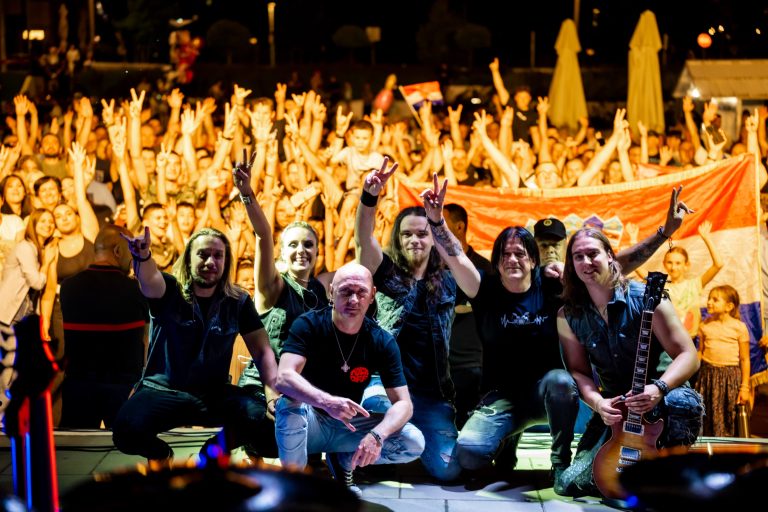 U Petrinju stiže Svetinja –  Thompson Tribute Band