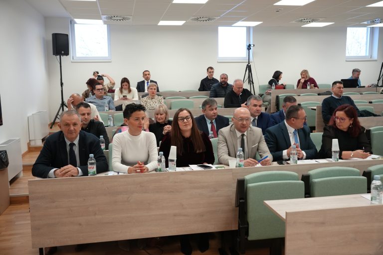 Danas je 8. sjednica Gradskog vijeća Grada Siska