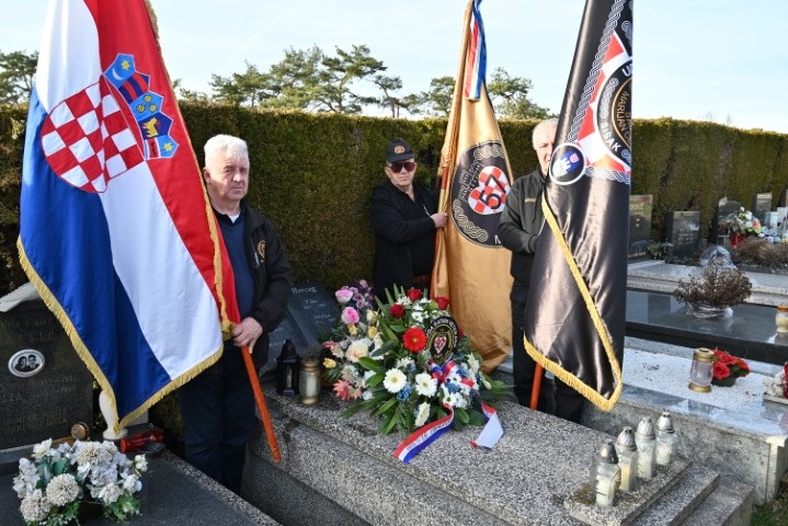 Obilježavanje 13. obljetnice smrti pukovnika Antuna Bobetka