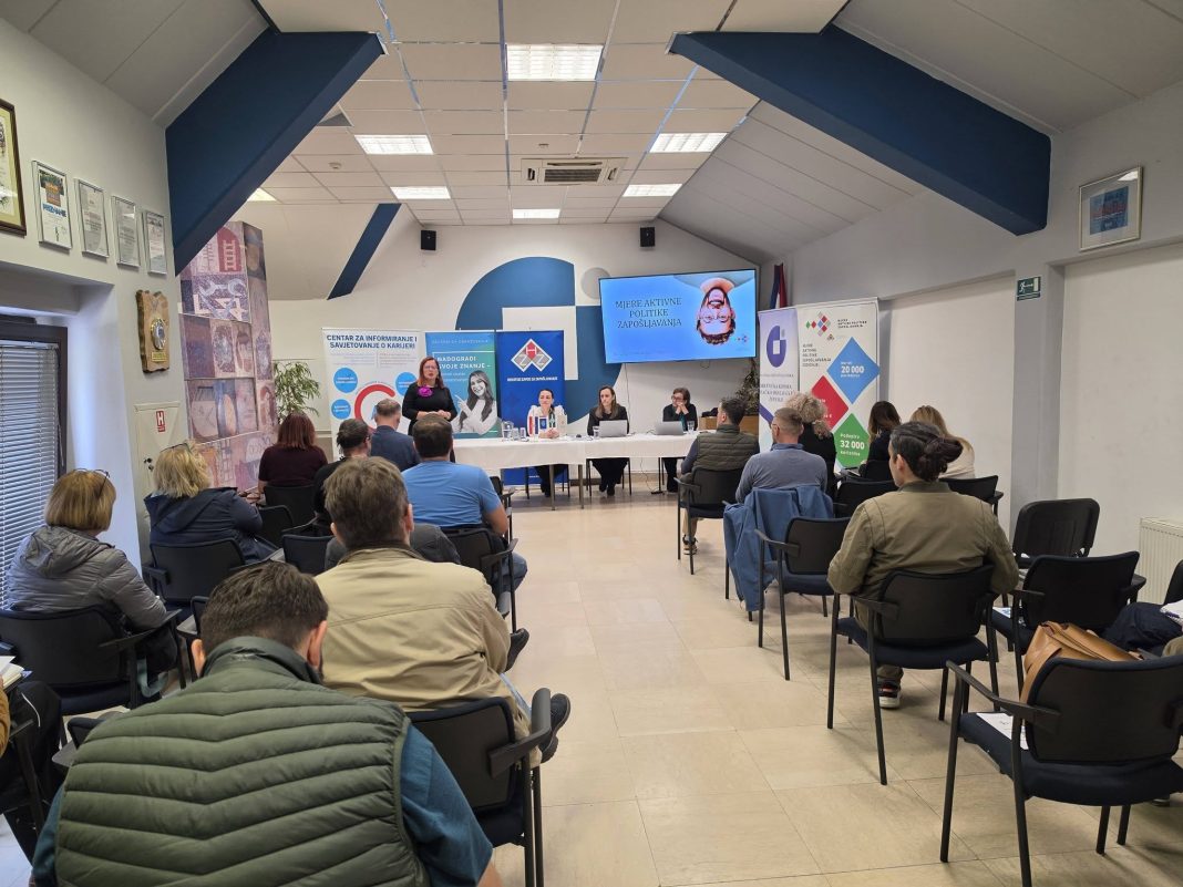 U Sisku predstavljene mjere zapošljavanja za ovu godinu U Sisku predstavljene mjere zapošljavanja za ovu godinu