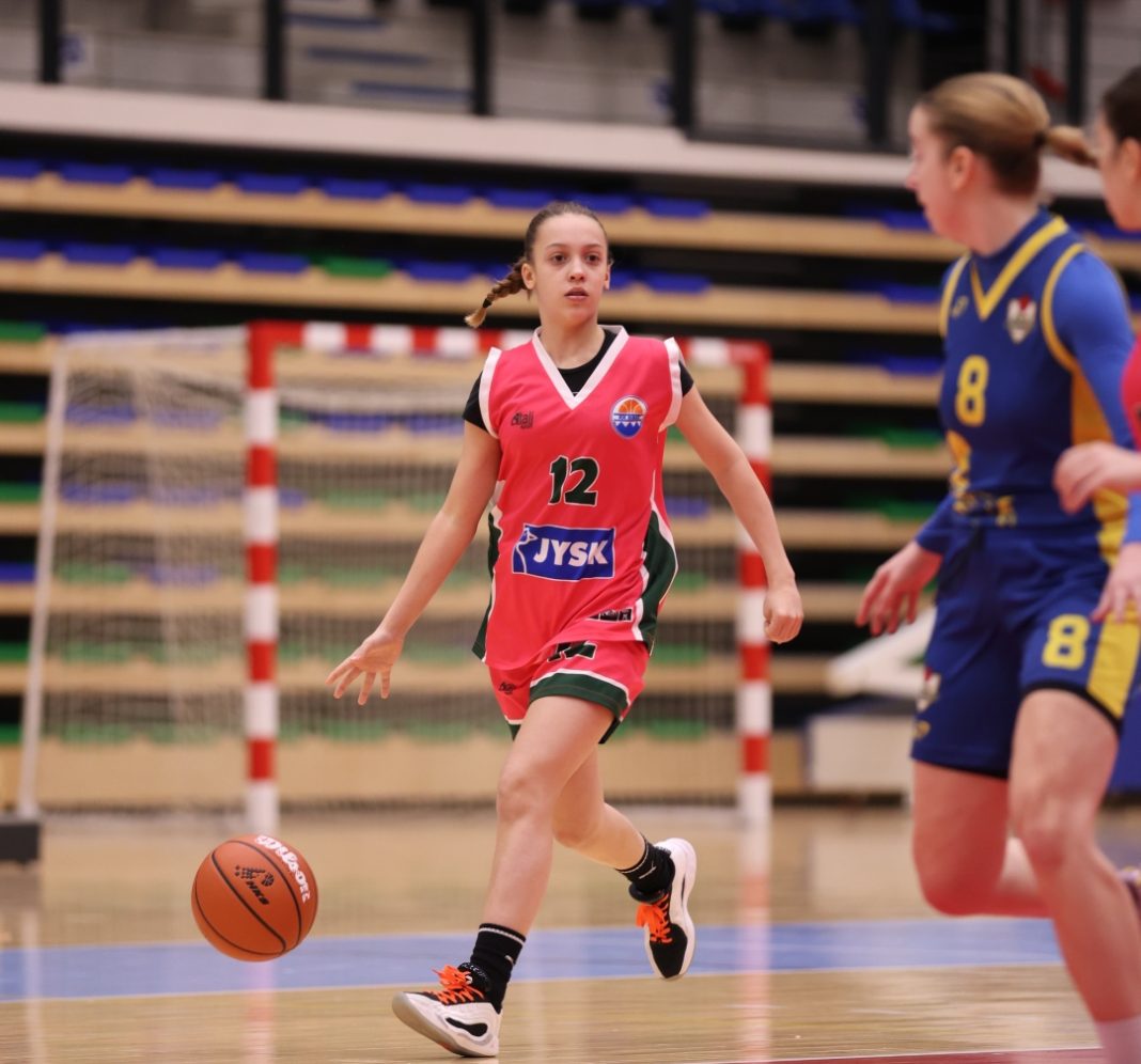 Veliko priznanje za KK Sisak: pet mladih košarkašica pozvano na regionalne kontrolne treninge Veliko priznanje za KK Sisak: pet mladih košarkašica pozvano na regionalne kontrolne treninge