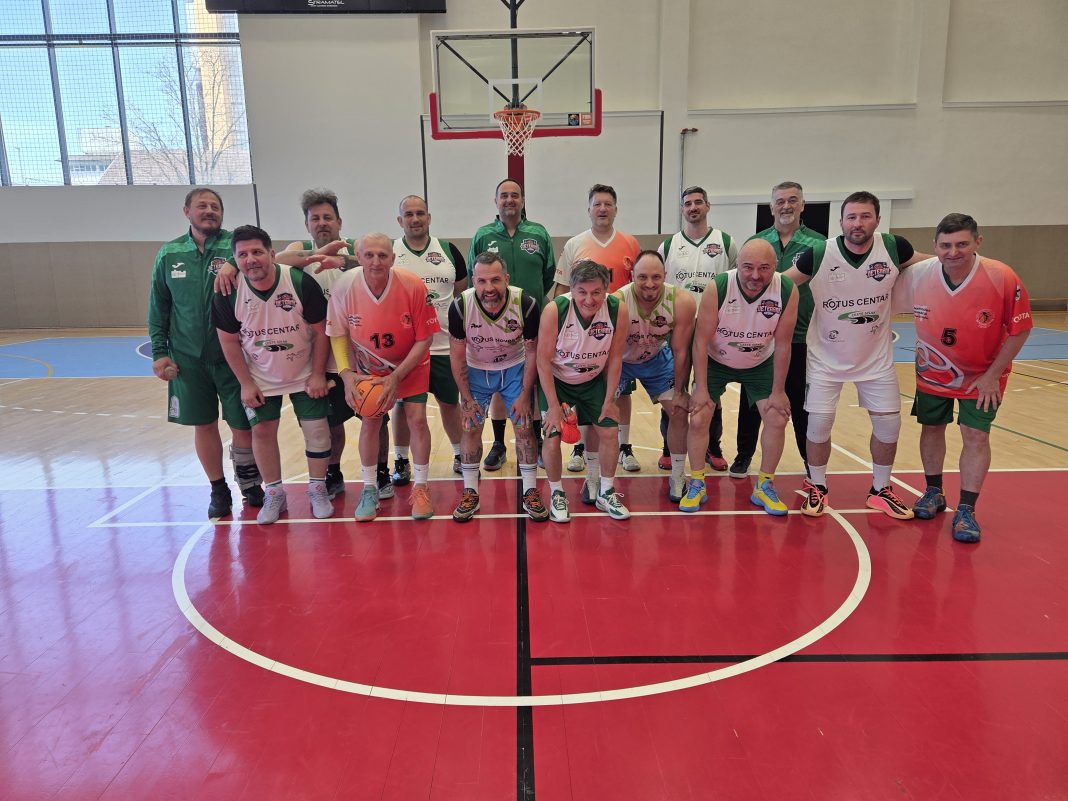 Održan 14. memorijalni košarkaški turnir Ivica Tomljenović-Kompa Održan 14. memorijalni košarkaški turnir Ivica Tomljenović-Kompa