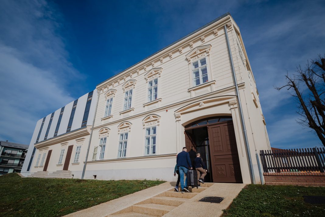 Hotel Knopp – turistički ponos Novske i dobitnik nagrade Simply the Best 2026. Hotel Knopp – turistički ponos Novske i dobitnik nagrade Simply the Best 2026.