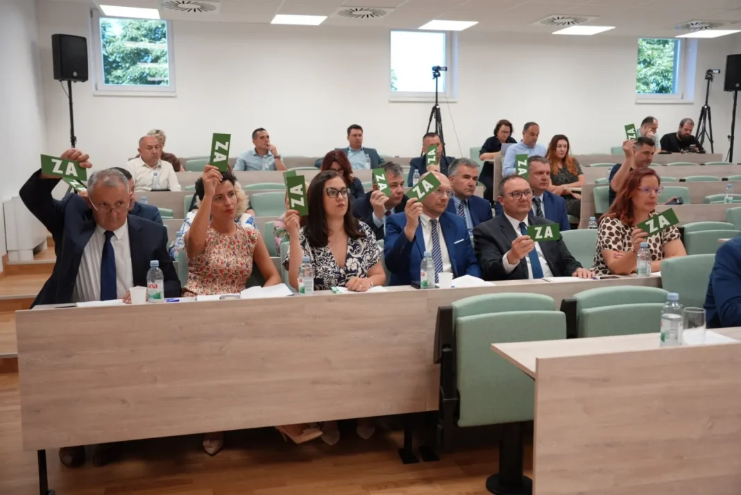 Gradsko vijeće odlučilo o javnim priznanjima Grada Siska za 2025. godinu Gradsko vijeće odlučilo o javnim priznanjima Grada Siska za 2025. godinu