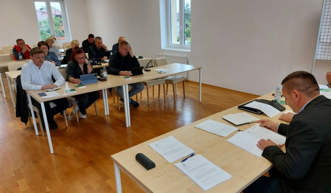 U Lekeniku proveli reorganizaciju mjesnih odbora U Lekeniku proveli reorganizaciju mjesnih odbora