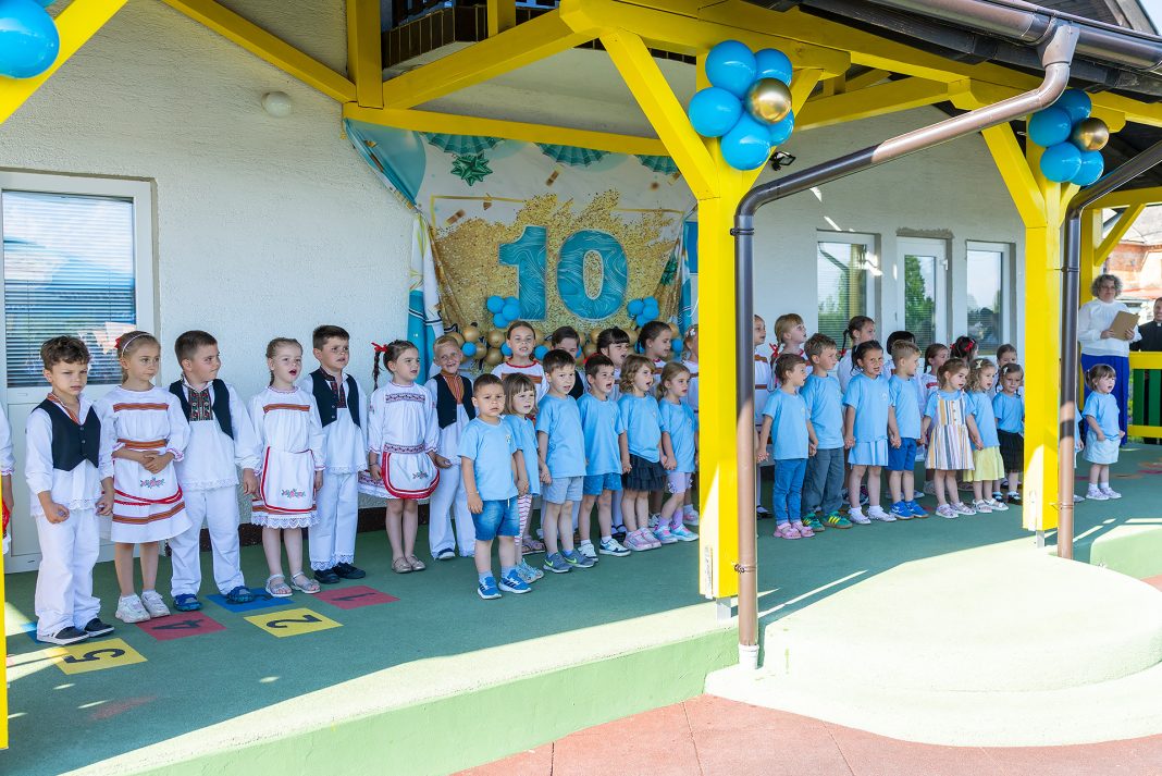 Dječji vrtić Svete Marije Magdalene proslavio 10. rođendan Dječji vrtić Svete Marije Magdalene proslavio 10. rođendan
