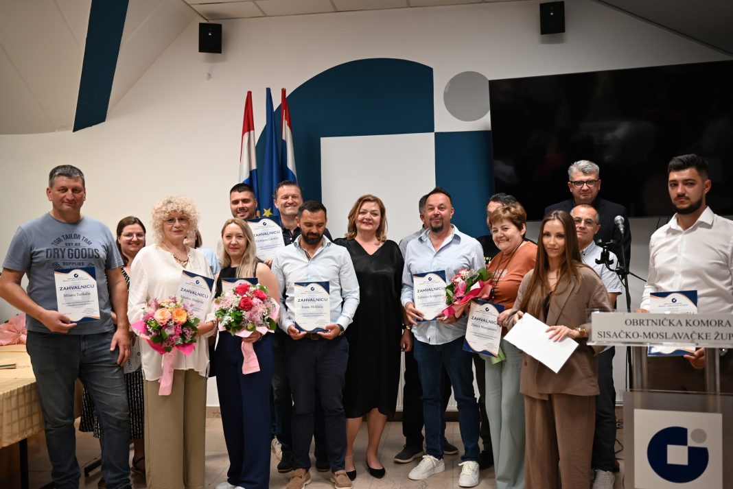 Obrtnička komora SMŽ obilježila svoj dan: dodijeljena priznanja najzaslužnijim obrtnicima i učenicima Obrtnička komora SMŽ obilježila svoj dan: dodijeljena priznanja najzaslužnijim obrtnicima i učenicima