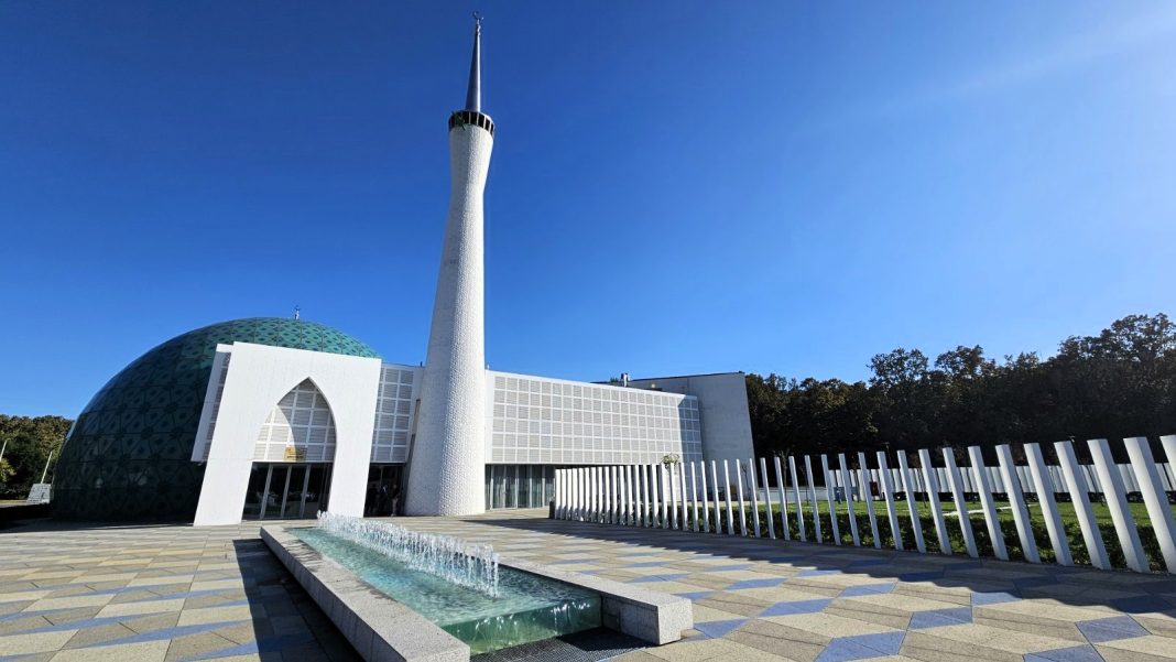 GALERIJA: Četvrta obljetnica Islamskog kulturnog centra u Sisku GALERIJA: Četvrta obljetnica Islamskog kulturnog centra u Sisku