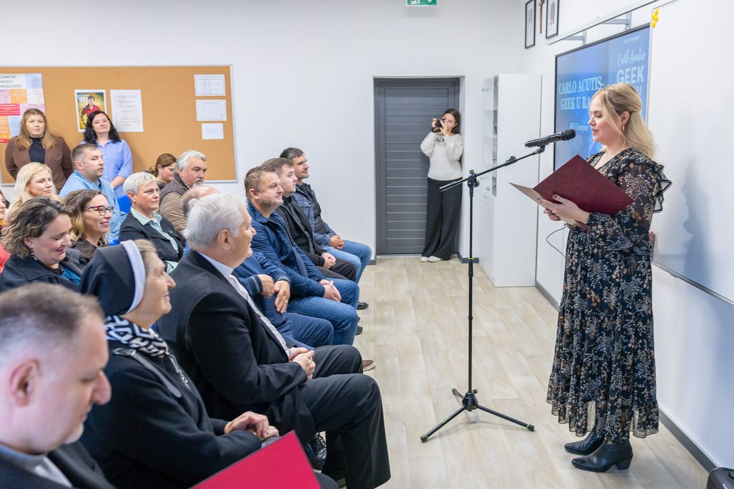 Katolička opća gimnazija u Popovači proslavila Dan škole Katolička opća gimnazija u Popovači proslavila Dan škole